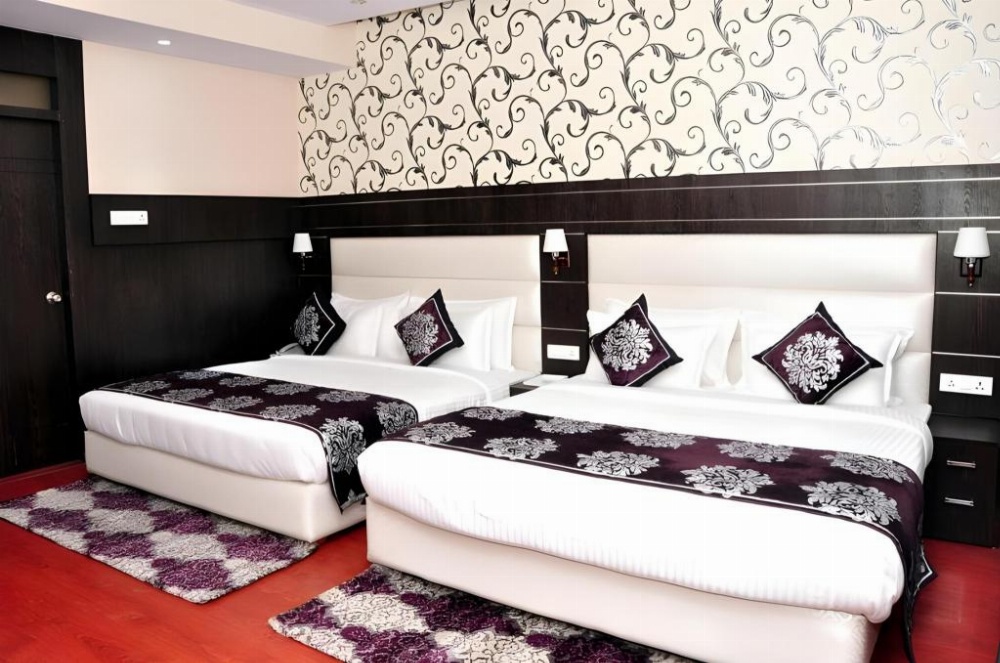 Room image 2